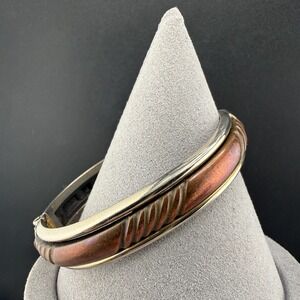 Vintage Bangle Bracelet Hinged Silver Tone 6.5"